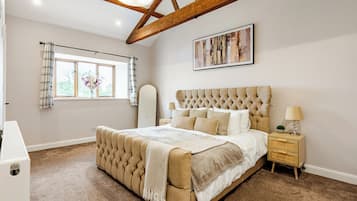 3 dormitorios, tabla de planchar con plancha, wifi gratis y ropa de cama