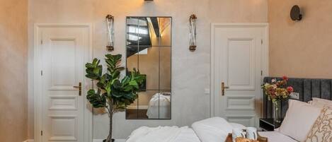 Classic Apartment | Interior