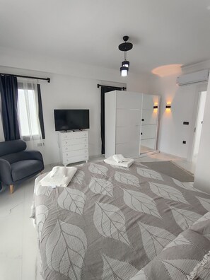 Room - Tranquil 2-bedroom house with AC in enjoyable Bodrum Akyarlar (BODRUM)