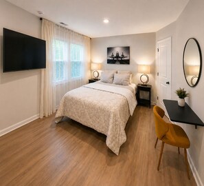 3 slaapkamers, een strijkplank/strijkijzer, wifi, beddengoed