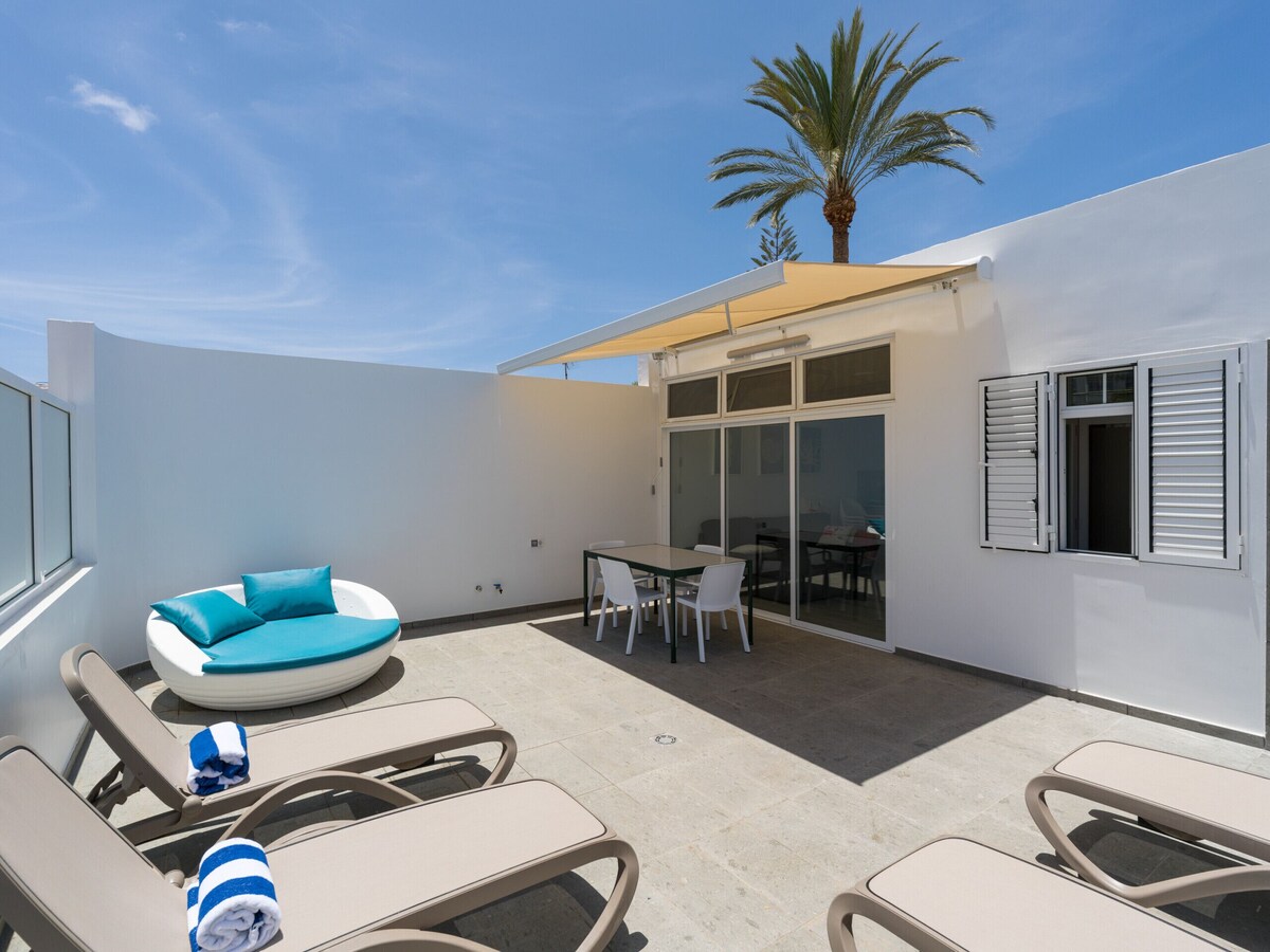 Host profile image