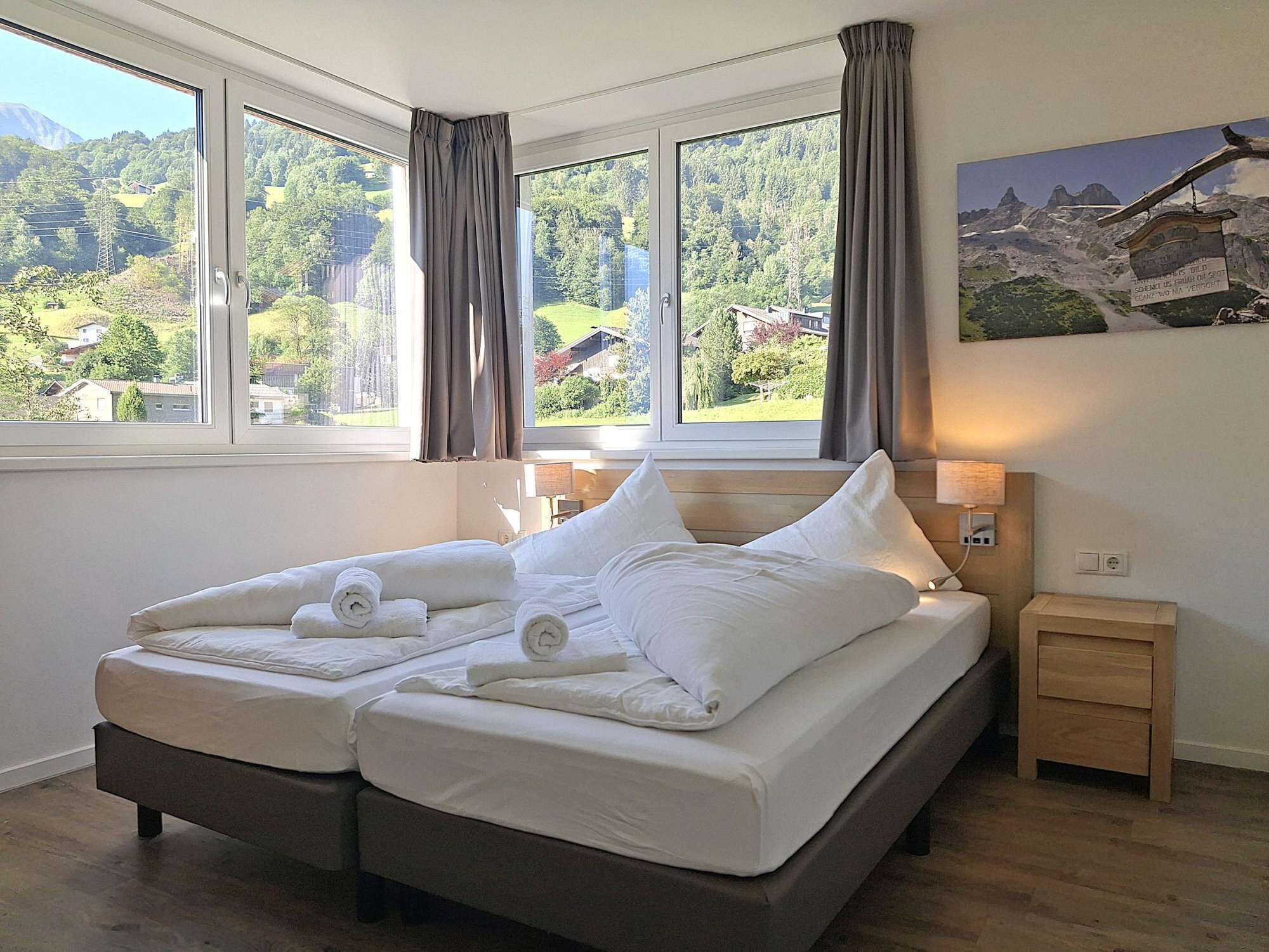 3 Schlafzimmer, Schreibtisch, WLAN, Bettwäsche