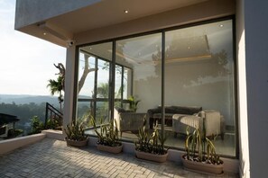 Habitació doble Deluxe, balcó, vistes a la muntanya | Terrassa o pati