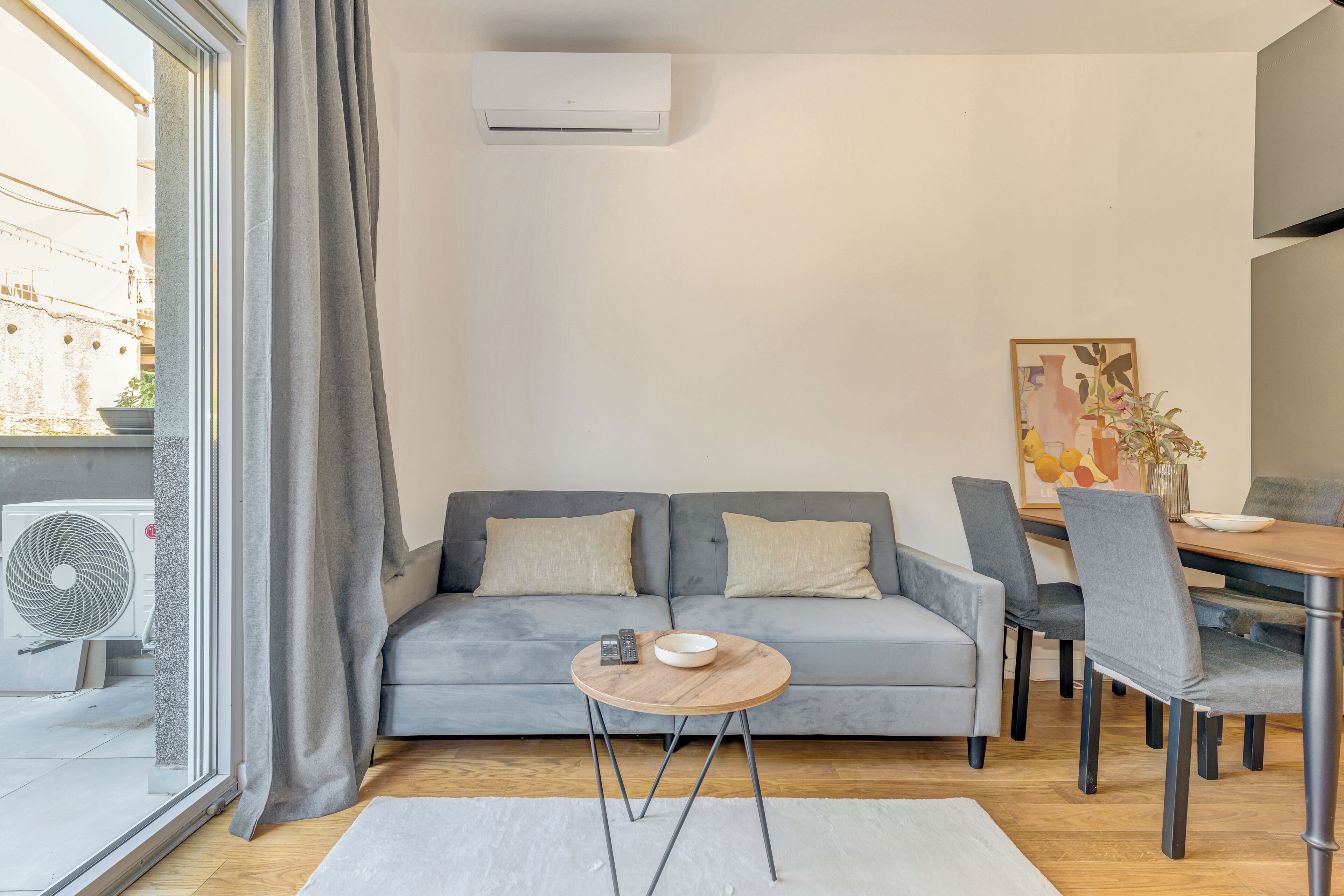 Appartamento Comfort, balcone | Area soggiorno