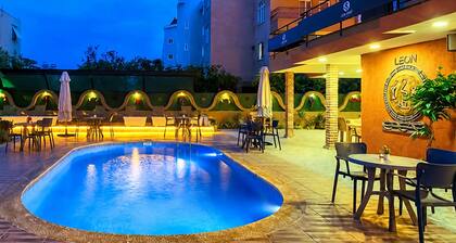 LEON OTEL