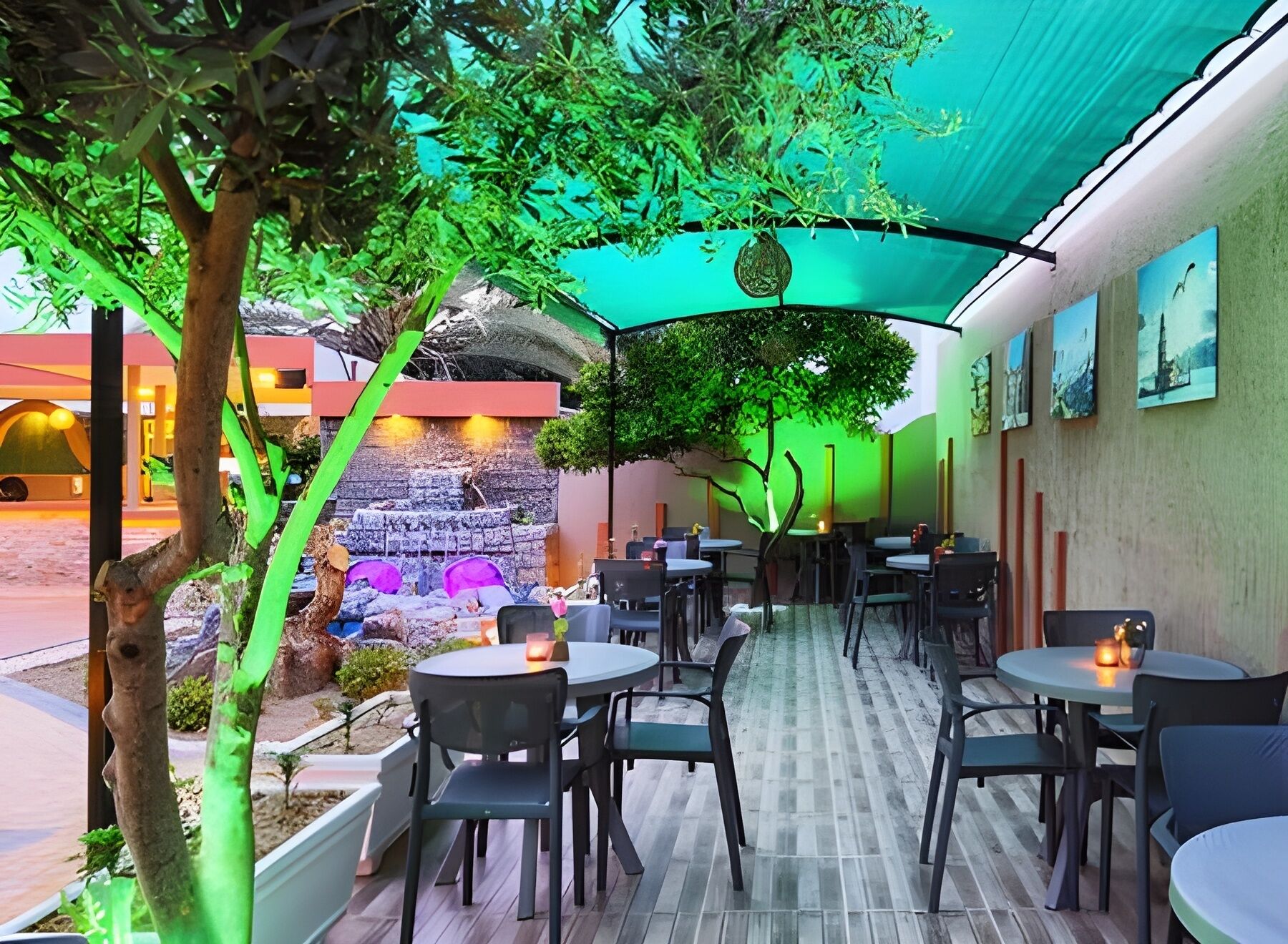 Comfort Double or Twin Room, Pool View | Outdoor dining