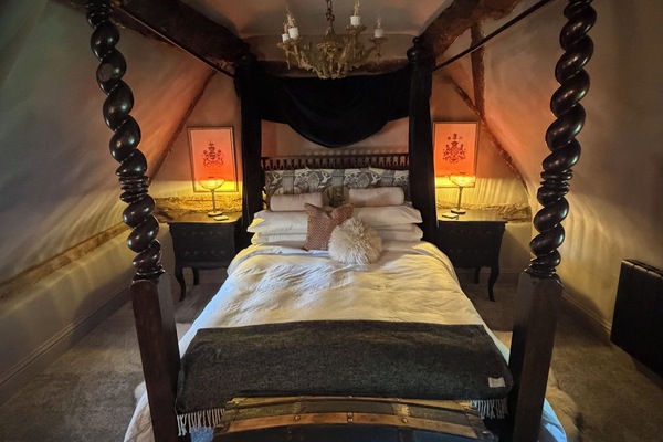 Master bedroom