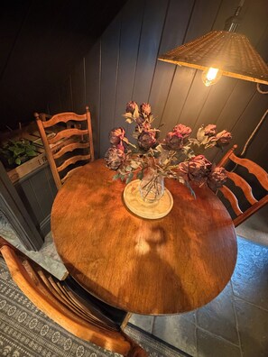 Dining - “A charming retreat with a story to tell” (Hungerford)