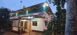 Exterior - Coorg Silent Stay - Homestay (Madikeri)