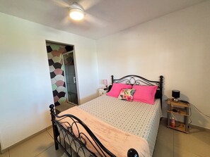 Room - Vrbo Property (Saint-Joseph)