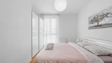 Blackout curtains, iron/ironing board, free WiFi