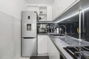 Apartment, Balkon, Stadtblick | Eigene Küche