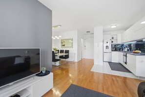 Apartment, Balkon, Stadtblick | Wohnbereich