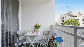Apartment, Balcony, City View | Terrace/patio