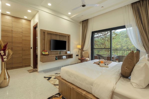 Deluxe Apartment