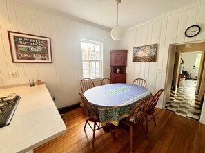 Dining - Original School House in the Heart of Chatham (Chatham)