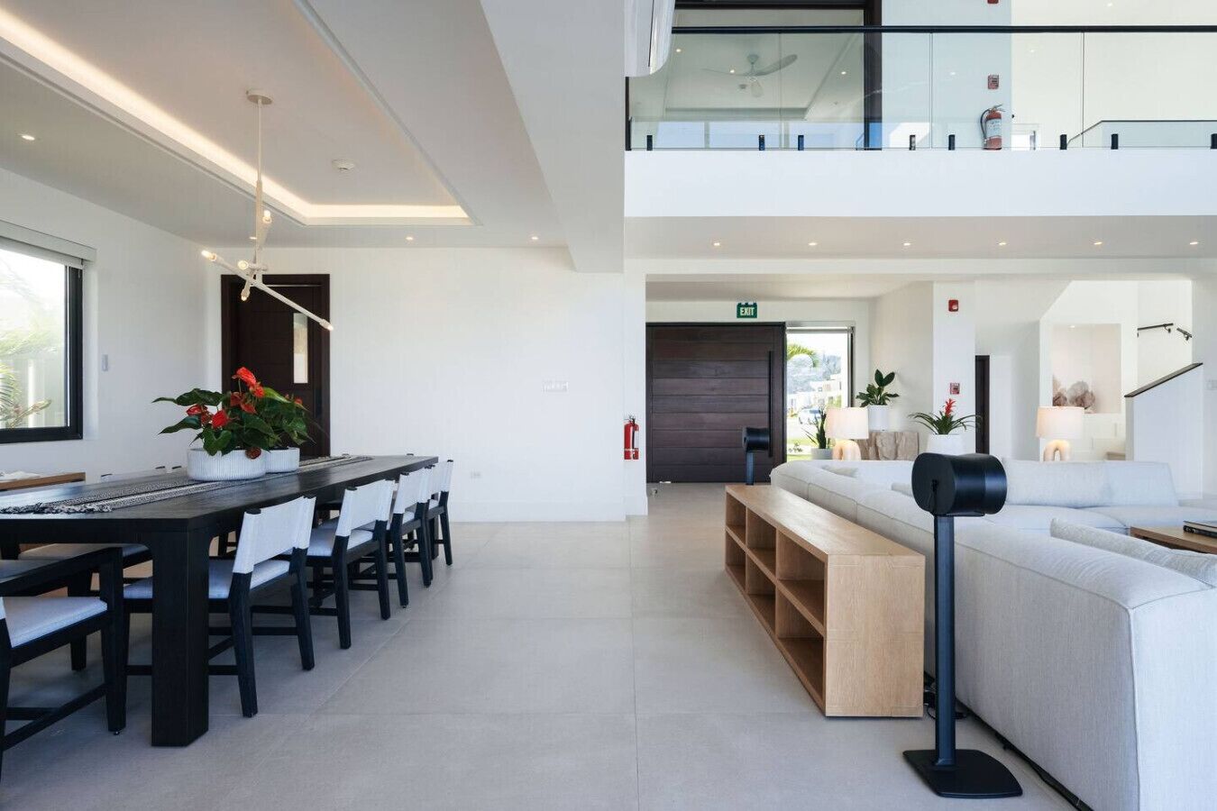Villa, havutsikt | Spisestue