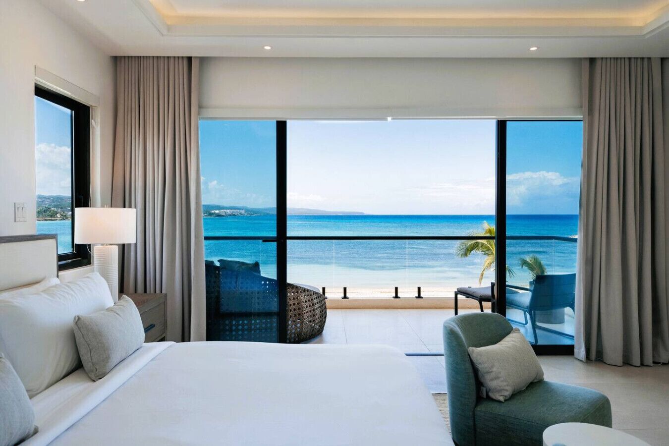 Villa, 6 Bedrooms, Beach View | Iron/ironing board, WiFi (free)