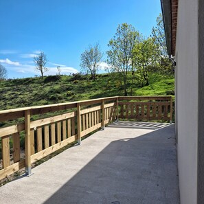 Terrace/patio - Vrbo Property (Montselgues)