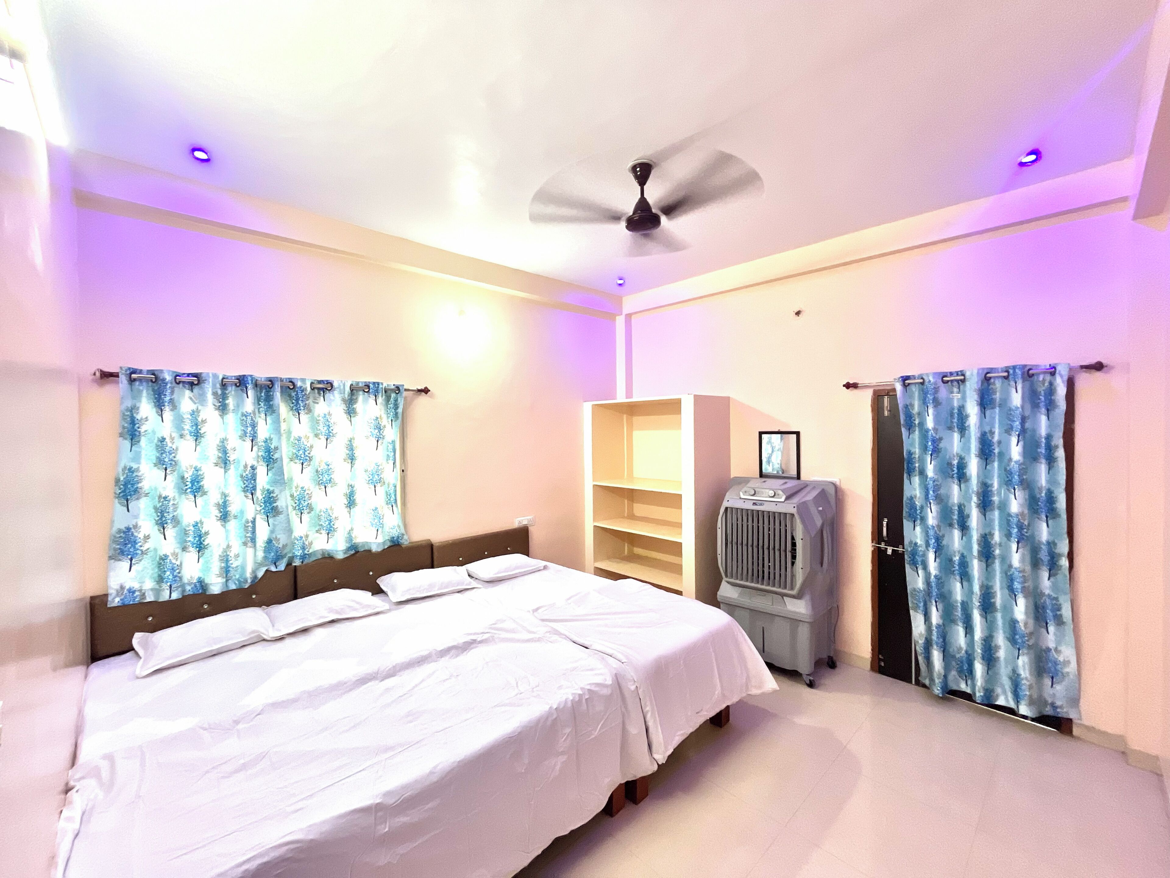 3 bedrooms, WiFi