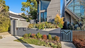Lägenhet (5 Bedrooms) | Exteriör