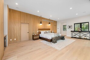 Villa (4 Bedrooms) | Exterior