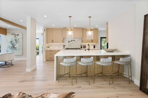 Leilighet (4 Bedrooms) | Eksteriør
