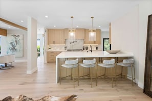 Exterior - Sea Vista (Malibu)