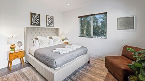 Apartment (4 Bedrooms) - Franklin Modern (West Hollywood)