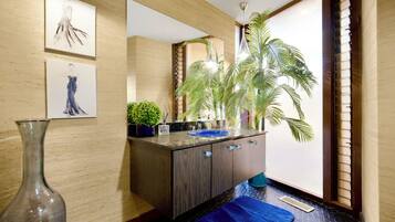 Villa (Multiple Bedrooms) | Exterior