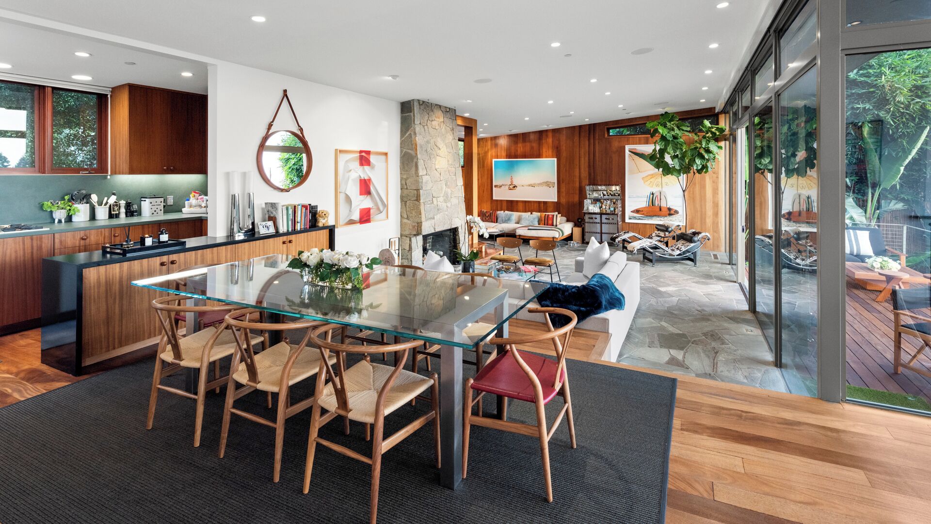 Apartment (3 Bedrooms) | Exterior