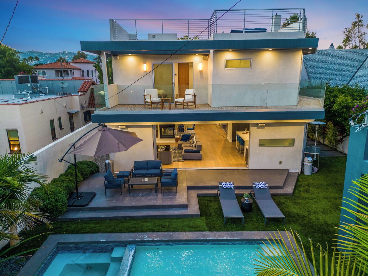 Apartamento (4 Bedrooms) | Fachada