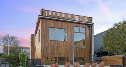 Cedar Loft Villa
