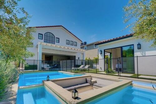 Villa Camellia