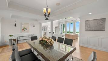 Vila (6 Bedrooms) | Fachada