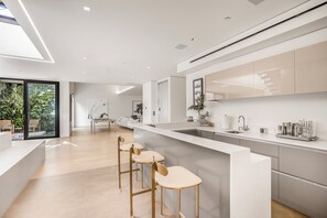 Exterior - Swallow Sanctuary (West Hollywood)