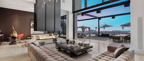 Huvila (4 Bedrooms) | Ulkopuoli
