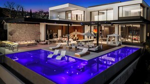วิลล่า (4 Bedrooms) | บริเวณภายนอก