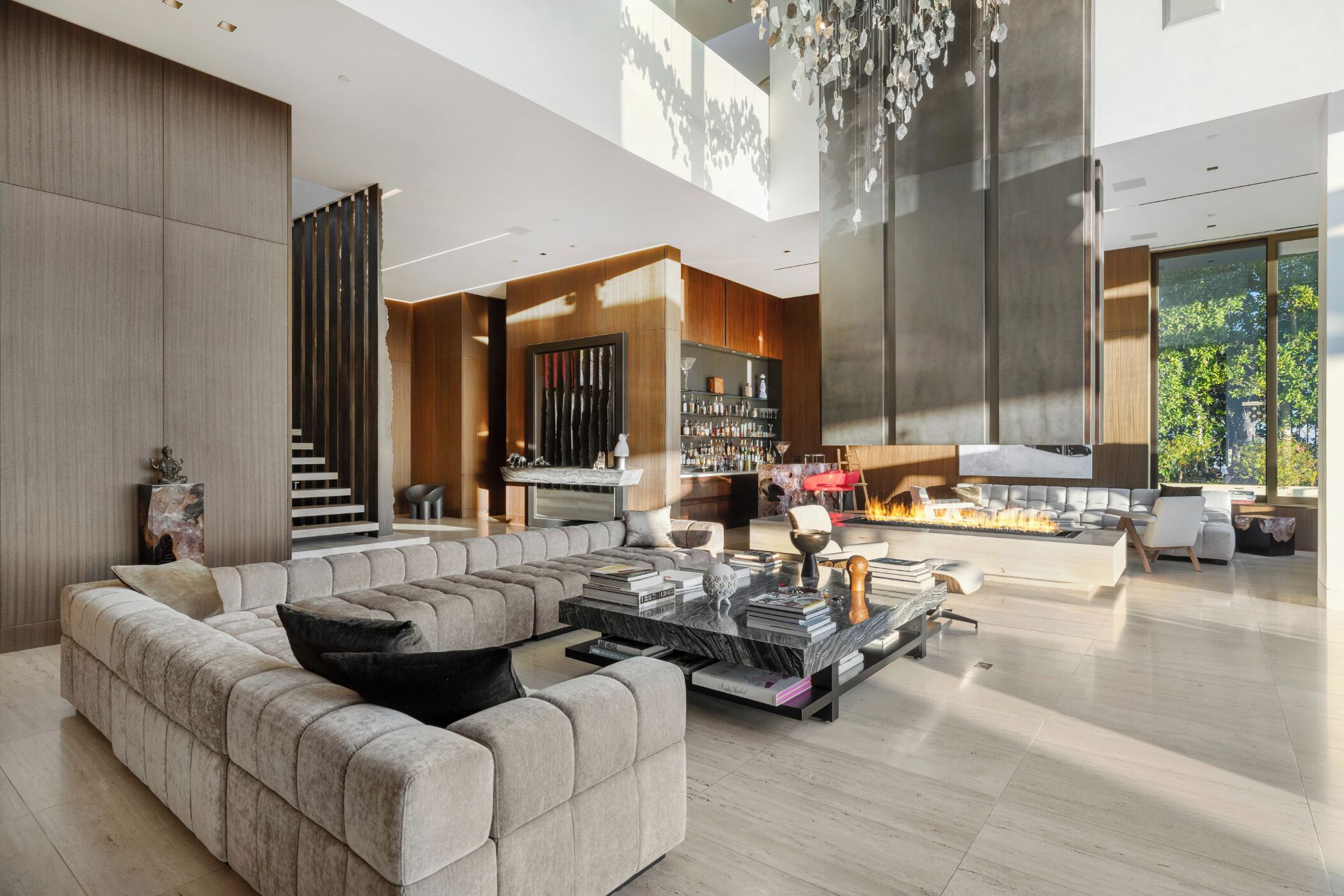 Apartment (4 Bedrooms) | Exterior