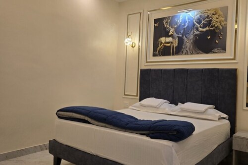 Hotel SR Vivanta, Brahmapur