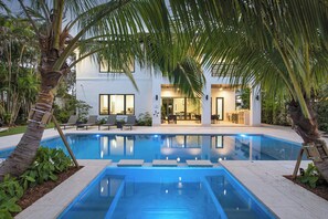 Exterior - Villa Celine (Miami)