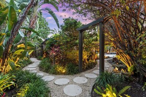 Exterior - Villa Saha (Fort Lauderdale)