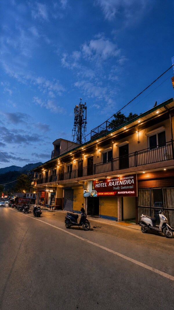 Hotel Rajendra - Chamoli