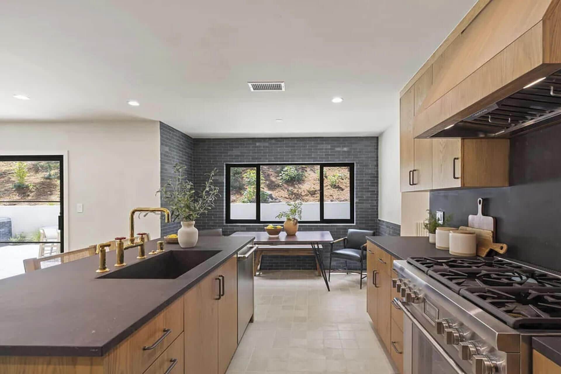 Apartamento (4 Bedrooms) | Fachada