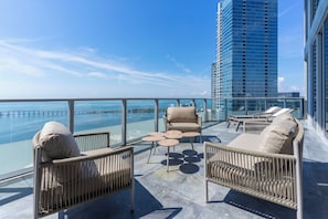 Balcony - Infinity Penthouse (Miami)