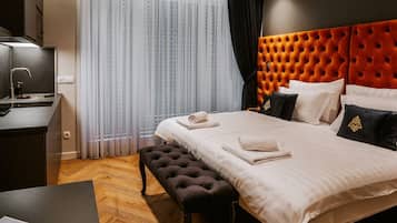 Junior Suite, Garden View | Individually decorated, individually furnished, free WiFi, bed sheets
