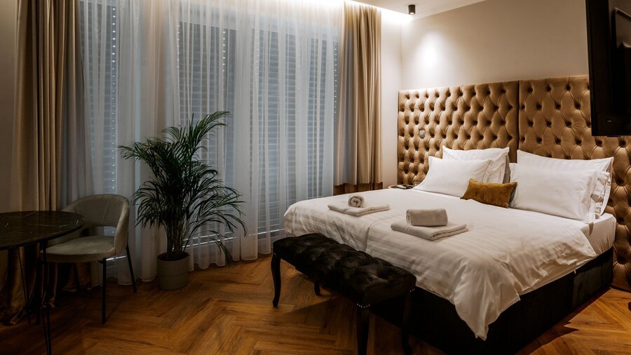 B Residence - Boutique Apartments Ljubljana - Private Parking