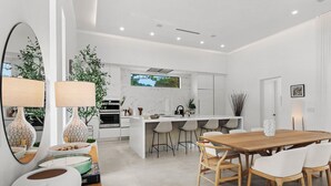 Unclassified image, 5 of 51, button - Villa Grace (Miami)