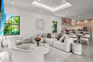 Exterior - Villa Banyan (North Miami Beach)