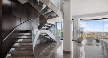 Beverly Crest